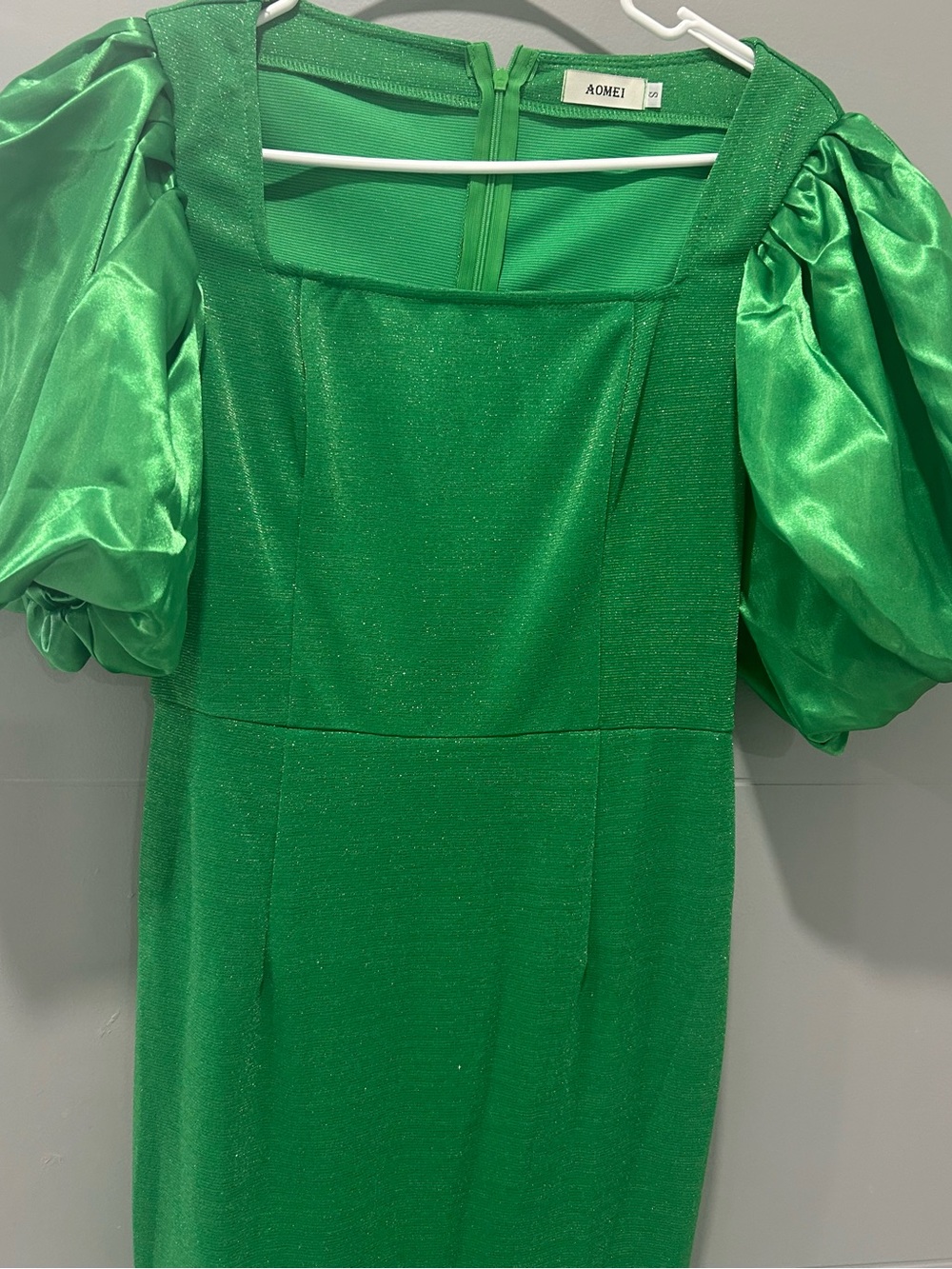 AOMEI Shimmer Green Puff-Sleeve Midi Dress
